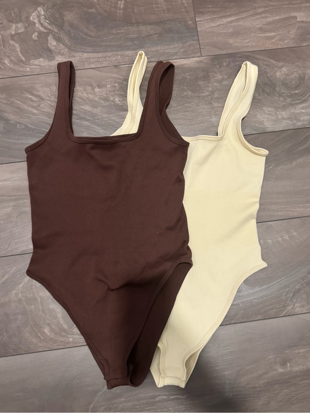 Square neck One-Piece bodysuits - Brown & Cream - L (8-10)